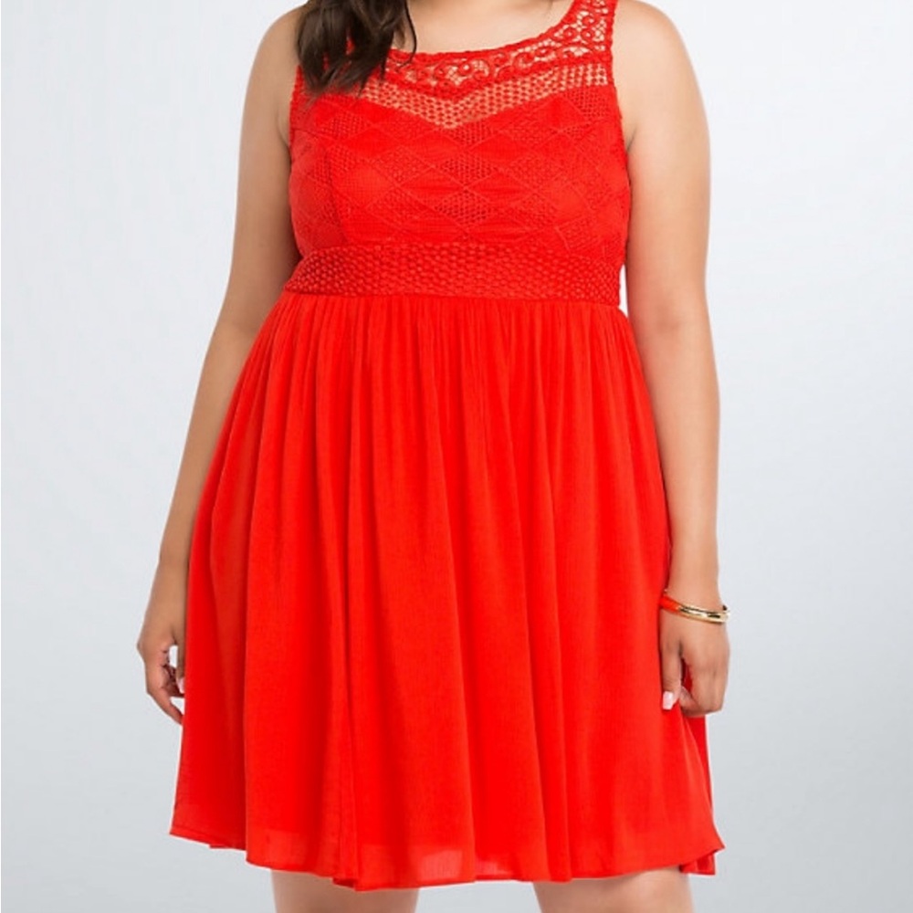 TORRID GAUZE CROCHET SKATER DRESS NWT Size 18